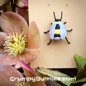 AKA GB Bee Pin